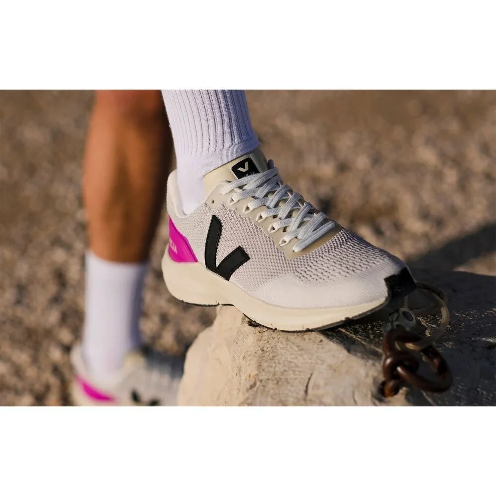 NEW Veja Marlin V-Knit Mesh Sneakers Chalk Black Ultraviolet EU 37 US 6 UK 4